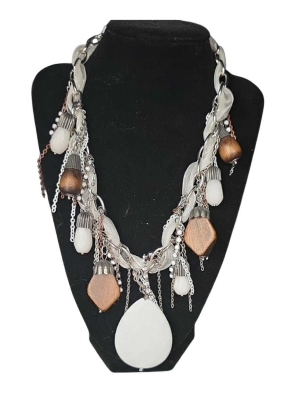 Elegant White and Brown Pendant Necklace